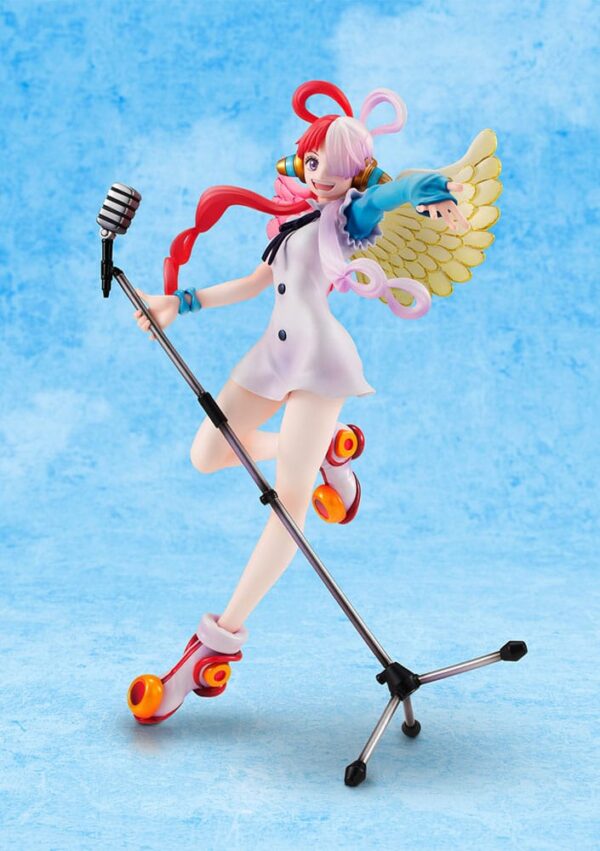 One Piece Red P.O.P PVC Statue Diva of the world Uta 23 cm - Severely damaged packaging